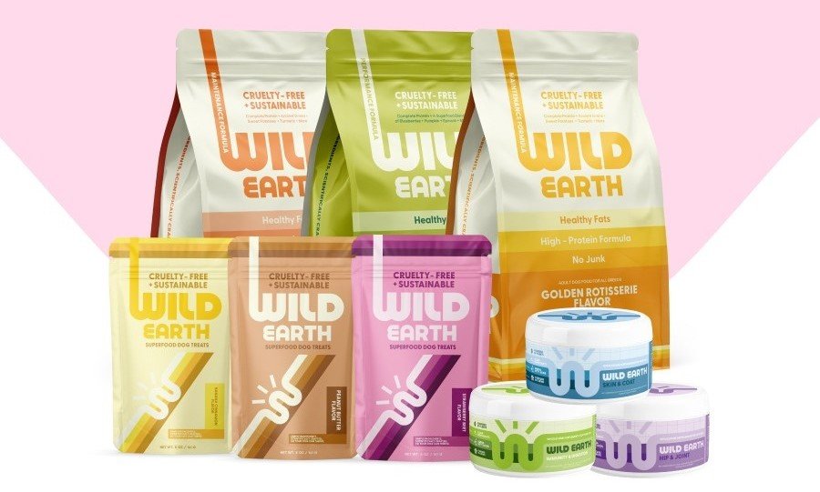 Wild Earth dog food bag and kibble for Dachshunds, plant-based formula for healthy digestion and skin support.